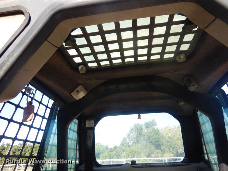 image for item KI9192 2000 Bobcat 863  skid steer loader