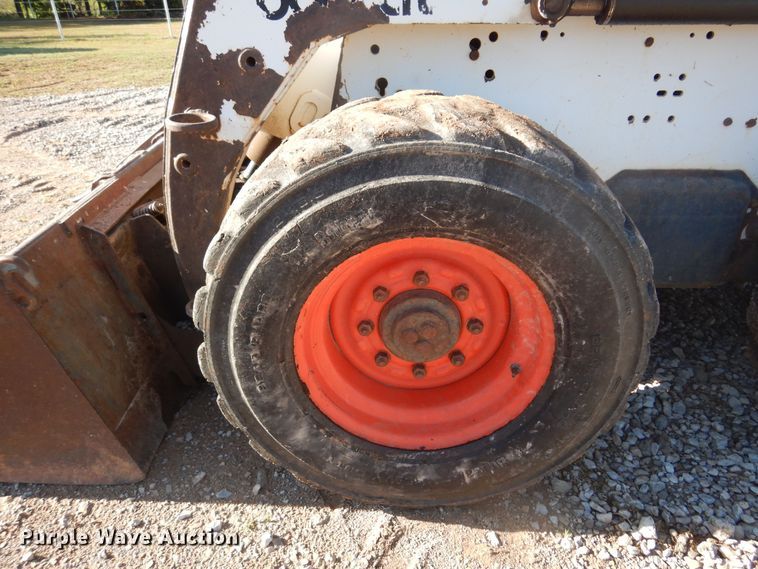 image for item KI9192 2000 Bobcat 863  skid steer loader