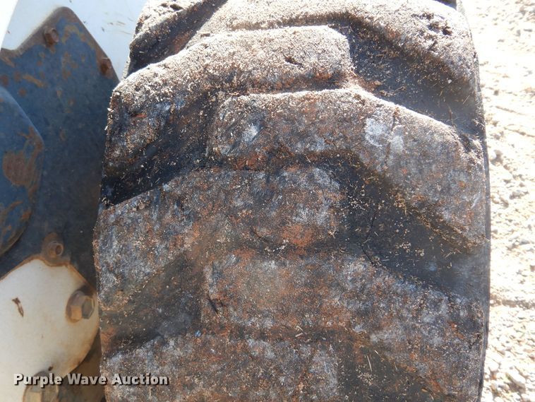 image for item KI9192 2000 Bobcat 863  skid steer loader