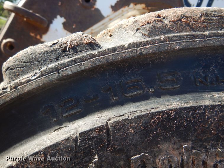 image for item KI9192 2000 Bobcat 863  skid steer loader