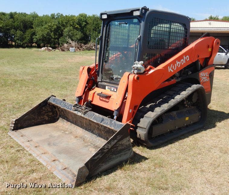 image for item KI9219 2021 Kubota SVL75-2  tracked skid steer loader