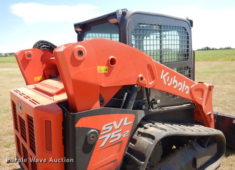 image for item KI9219 2021 Kubota SVL75-2  tracked skid steer loader