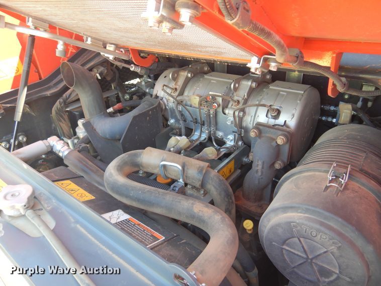 image for item KI9219 2021 Kubota SVL75-2  tracked skid steer loader