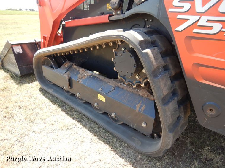 image for item KI9219 2021 Kubota SVL75-2  tracked skid steer loader