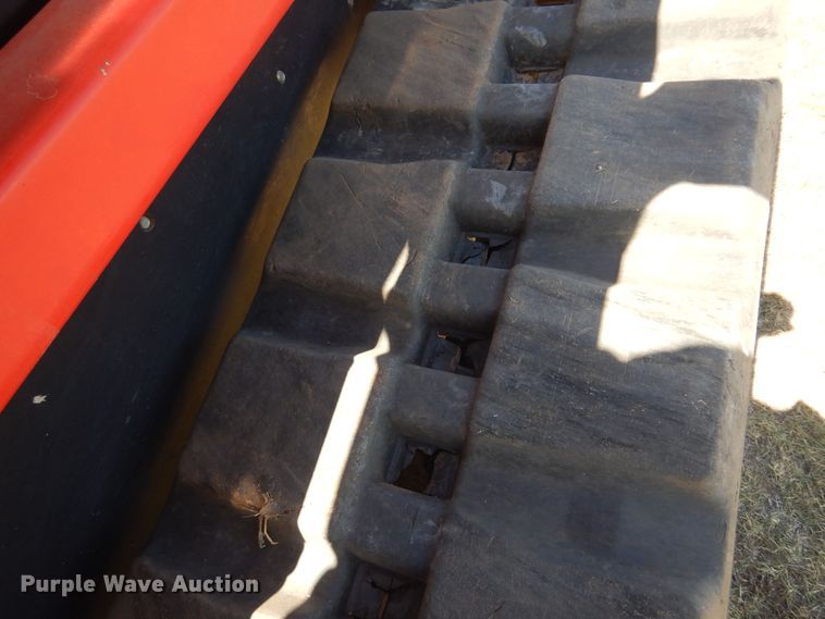 image for item KI9219 2021 Kubota SVL75-2  tracked skid steer loader