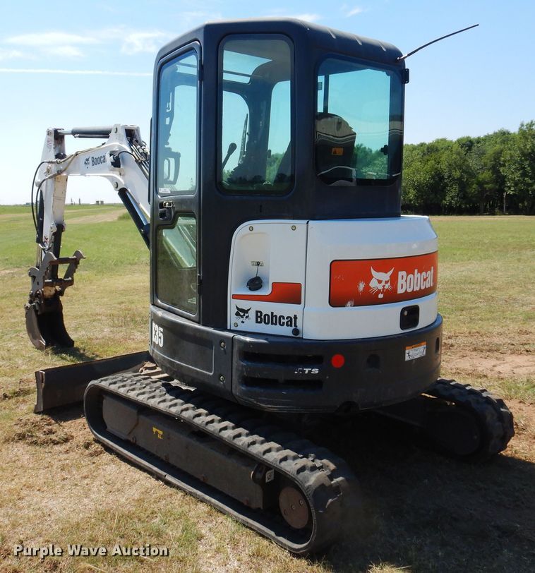 image for item KI9224 2016 Bobcat E35  mini excavator