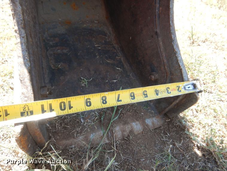 image for item KI9224 2016 Bobcat E35  mini excavator