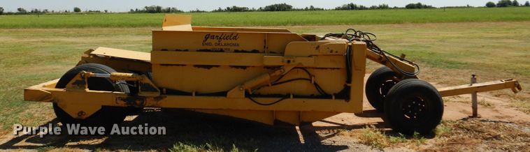 image for item KI9225 Garfield  scraper