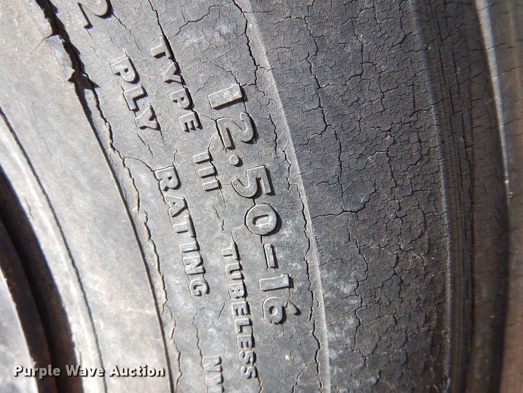 image for item KI9225 Garfield  scraper