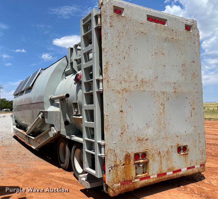 image for item KJ9767 2012 Mertz PS-2500  sand silo trailer