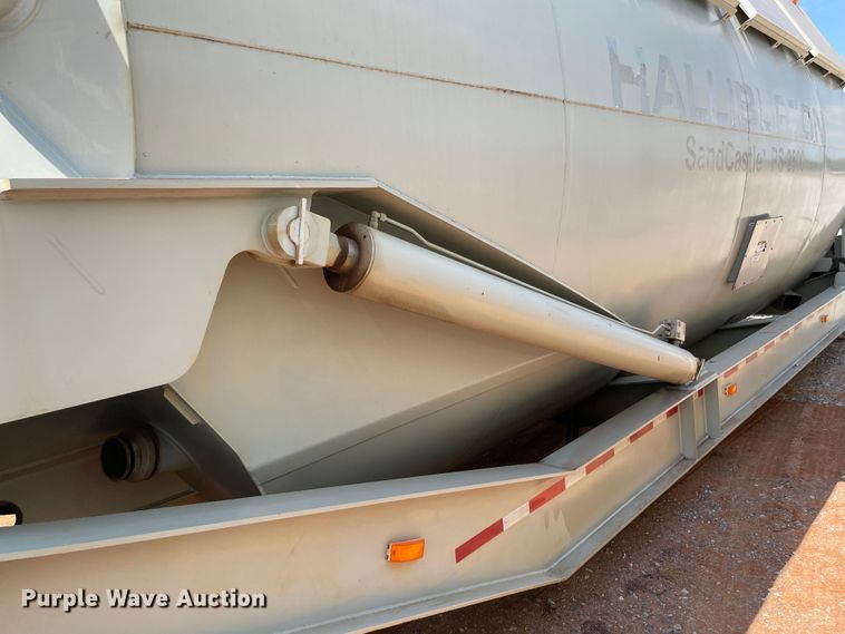 image for item KJ9768 2011 Mertz PS-2500  sand silo trailer