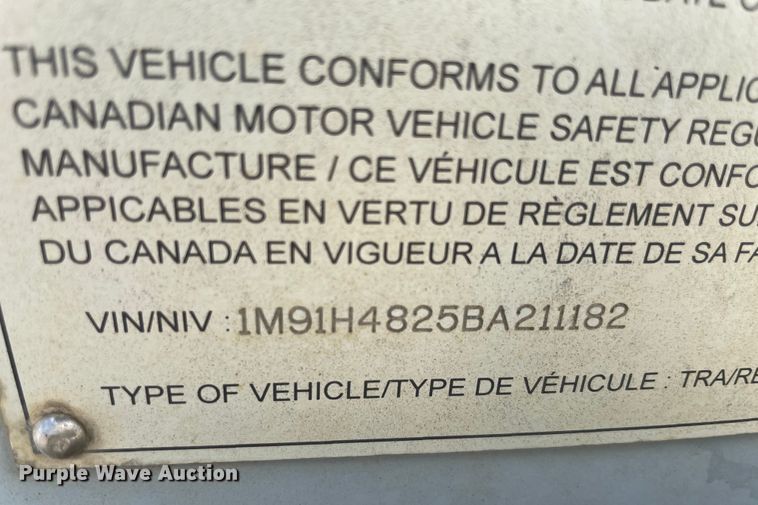 image for item KJ9768 2011 Mertz PS-2500  sand silo trailer