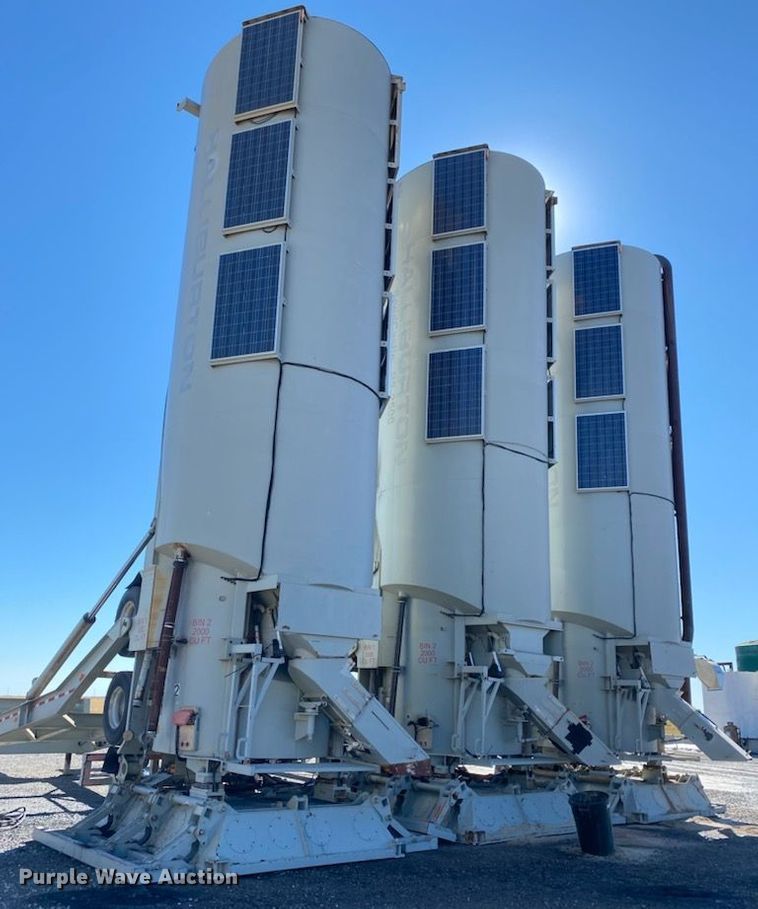 image for item KJ9768 2011 Mertz PS-2500  sand silo trailer