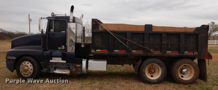 image for item KP9255 1987 Kenworth T600  dump truck