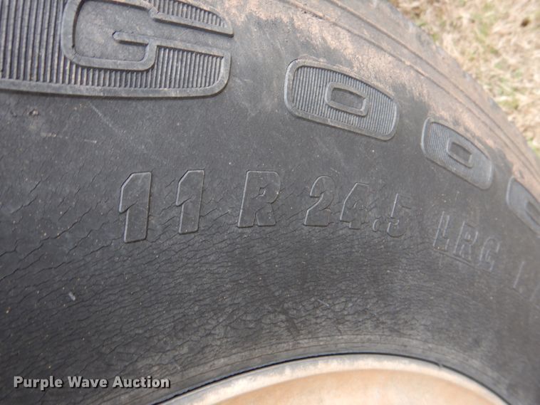 image for item KP9255 1987 Kenworth T600  dump truck