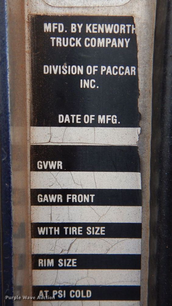 image for item KP9255 1987 Kenworth T600  dump truck