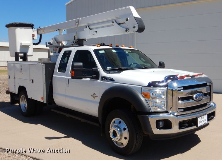image for item LB9860 2011 Ford F450 Super Duty Lariat  SuperCab Bucket truck
