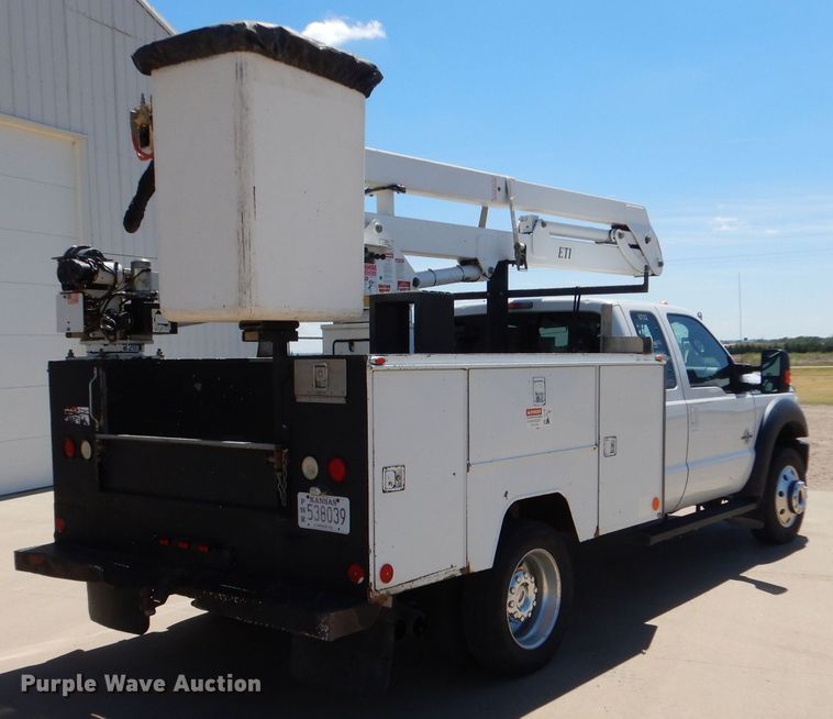 image for item LB9860 2011 Ford F450 Super Duty Lariat  SuperCab Bucket truck