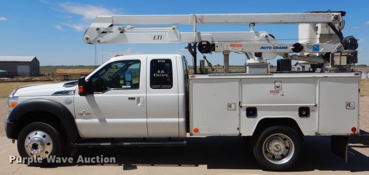 image for item LB9860 2011 Ford F450 Super Duty Lariat  SuperCab Bucket truck