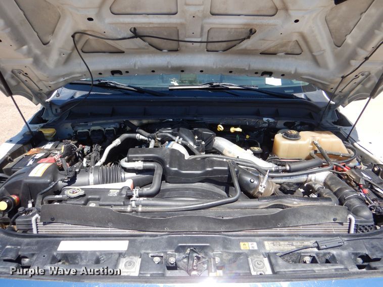 image for item LB9860 2011 Ford F450 Super Duty Lariat  SuperCab Bucket truck