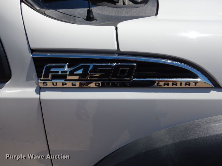 image for item LB9860 2011 Ford F450 Super Duty Lariat  SuperCab Bucket truck