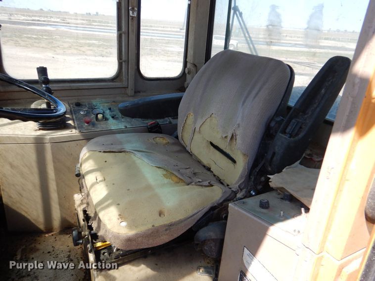 image for item LB9905 John Deere 644EZ  wheel loader