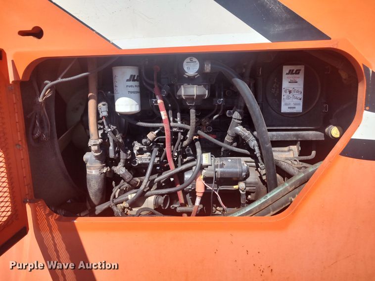 image for item LK9061 2014 SkyTrak 8042  telehandler