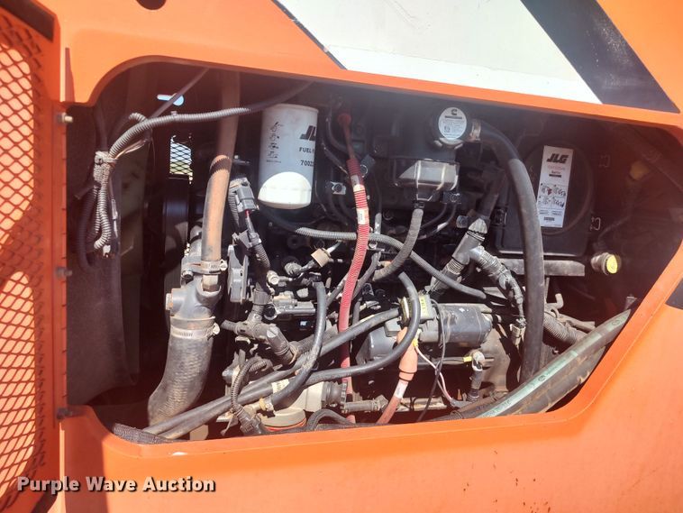 image for item LK9061 2014 SkyTrak 8042  telehandler