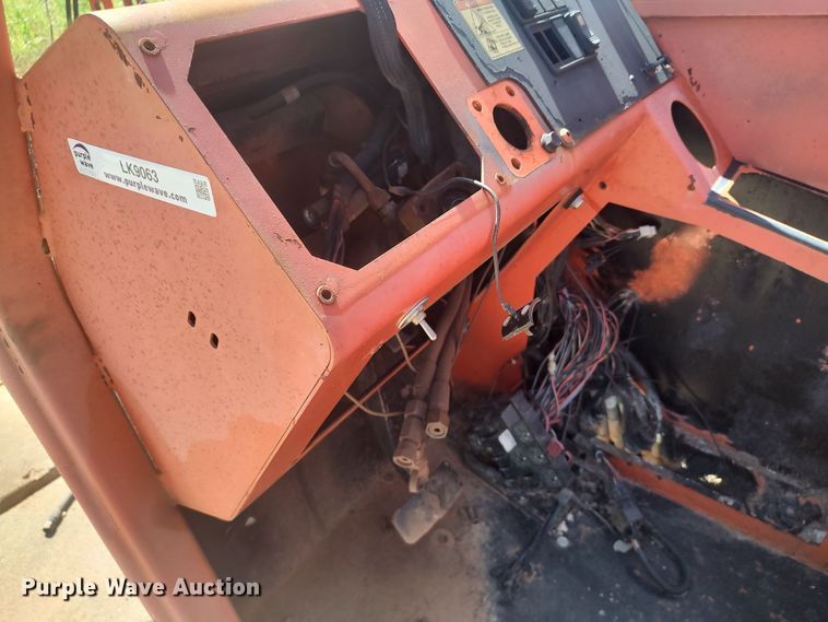 image for item LK9063 SkyTrak 8042  telehandler