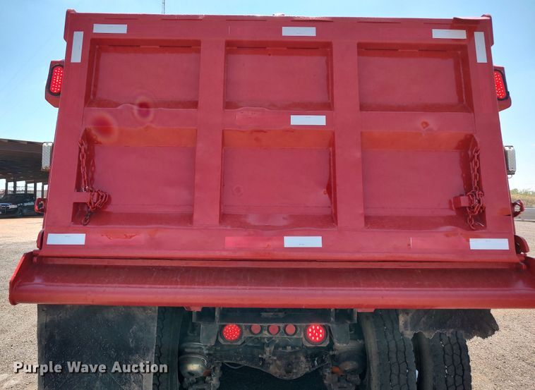 image for item LK9074 1994 Mack DM690S  dump truck