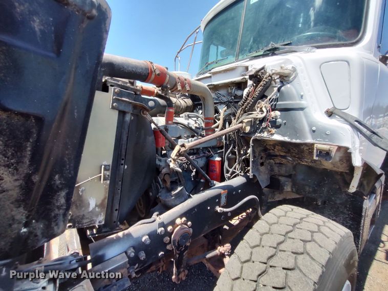 image for item LK9074 1994 Mack DM690S  dump truck