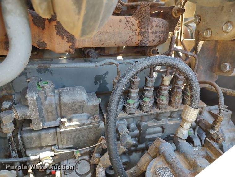 image for item LK9074 1994 Mack DM690S  dump truck