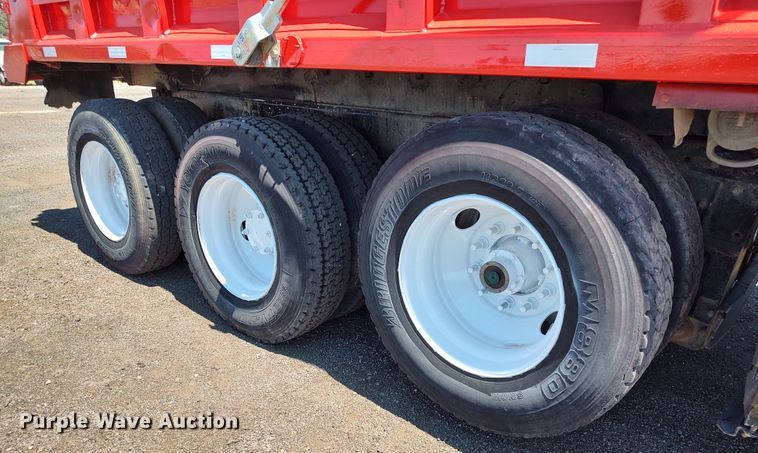 image for item LK9074 1994 Mack DM690S  dump truck