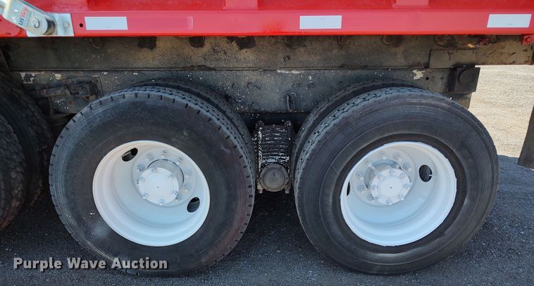 image for item LK9074 1994 Mack DM690S  dump truck