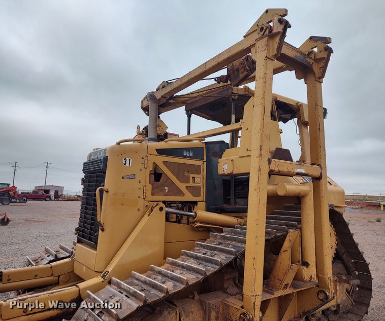 image for item LK9083 2008 Caterpillar D6N LGP  pipelayer