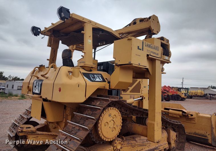 image for item LK9083 2008 Caterpillar D6N LGP  pipelayer