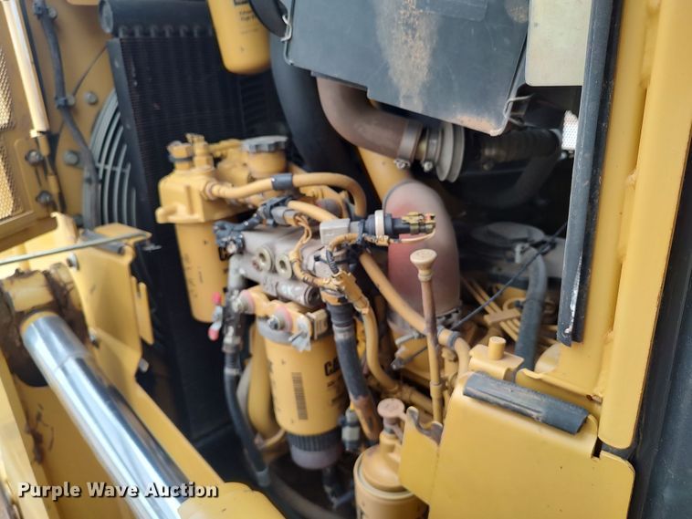 image for item LK9083 2008 Caterpillar D6N LGP  pipelayer