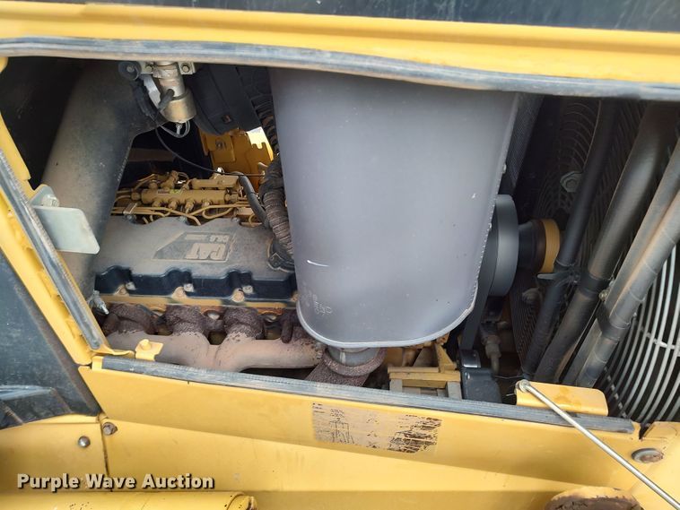 image for item LK9083 2008 Caterpillar D6N LGP  pipelayer