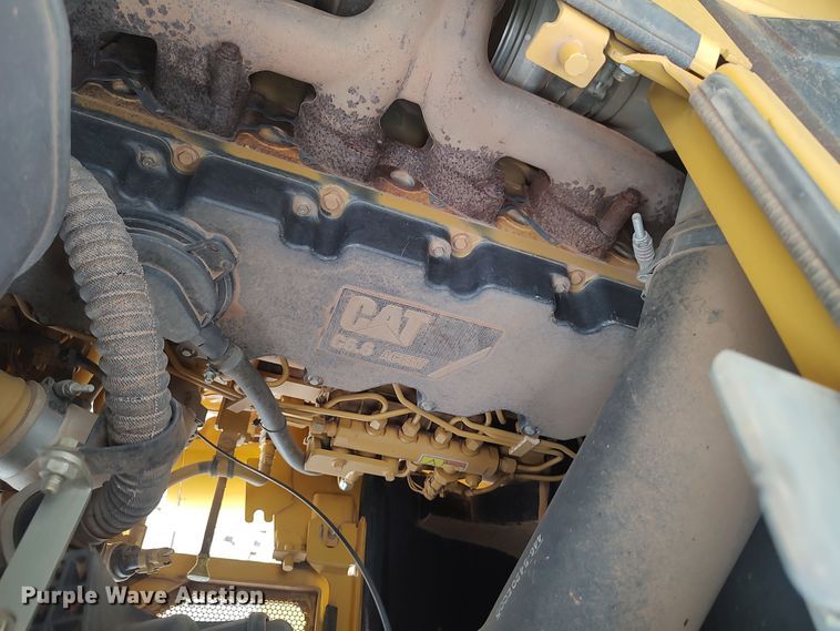 image for item LK9083 2008 Caterpillar D6N LGP  pipelayer