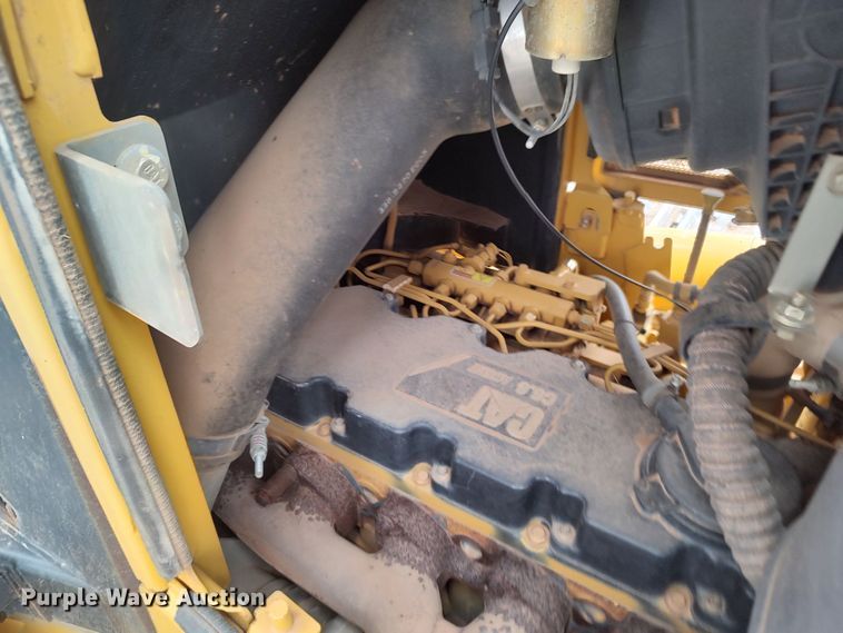 image for item LK9083 2008 Caterpillar D6N LGP  pipelayer