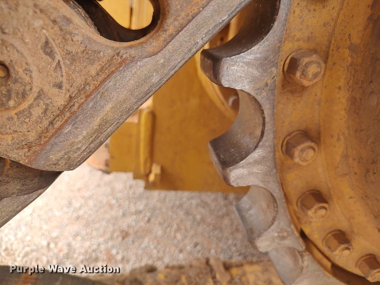 image for item LK9083 2008 Caterpillar D6N LGP  pipelayer