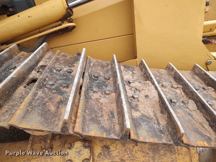 image for item LK9083 2008 Caterpillar D6N LGP  pipelayer