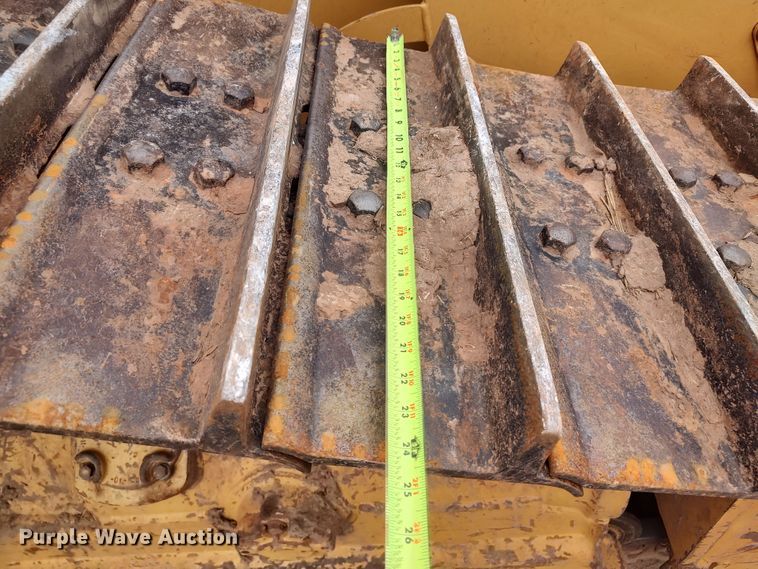 image for item LK9083 2008 Caterpillar D6N LGP  pipelayer