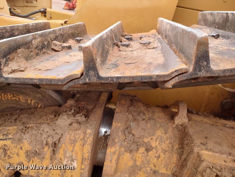 image for item LK9083 2008 Caterpillar D6N LGP  pipelayer