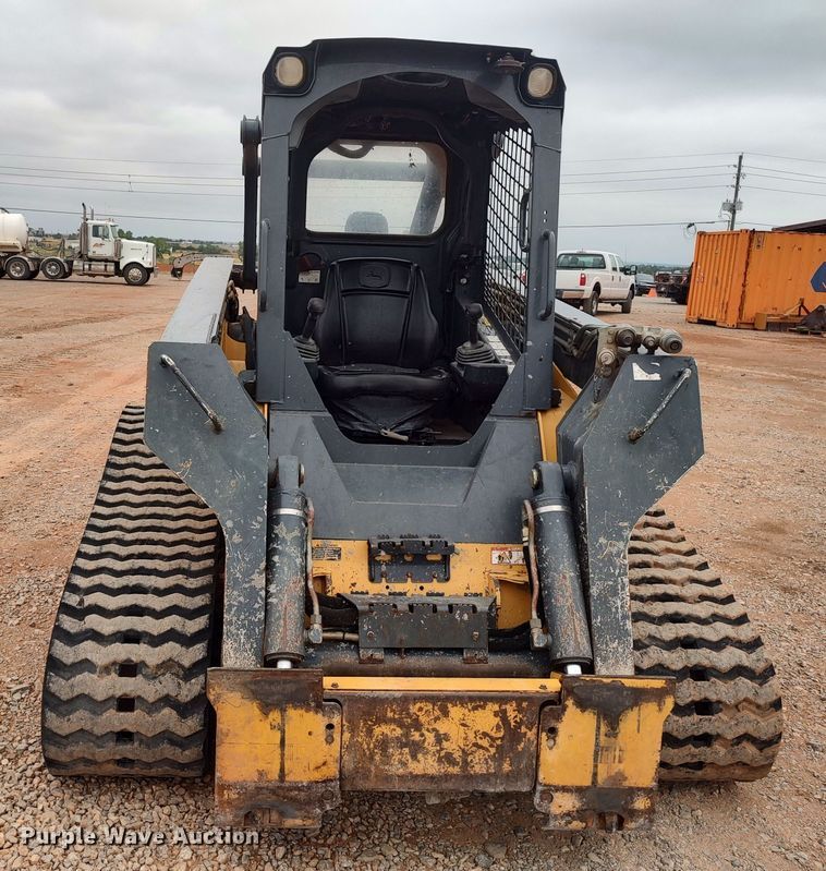 image for item LK9084 2013 John Deere 333E  tracked skid steer loader