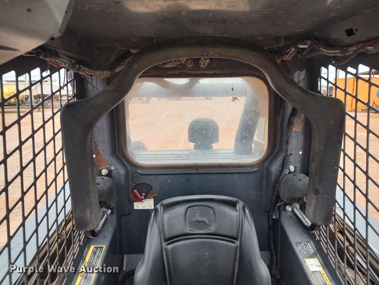 image for item LK9084 2013 John Deere 333E  tracked skid steer loader