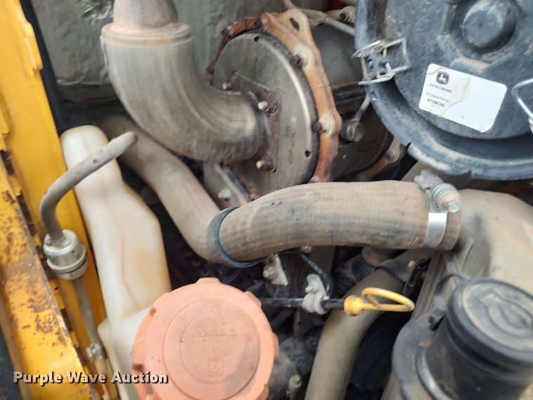 image for item LK9084 2013 John Deere 333E  tracked skid steer loader