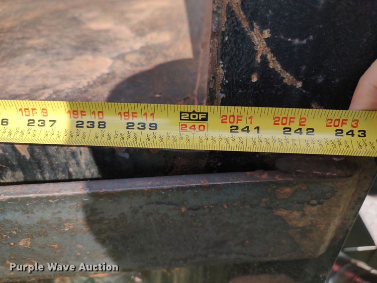 image for item LK9094 1996 Peterbilt 379  flatbed truck