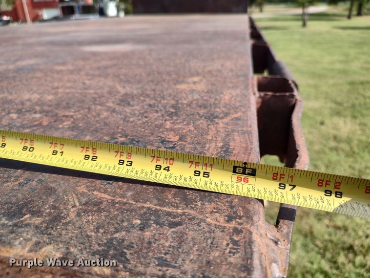 image for item LK9094 1996 Peterbilt 379  flatbed truck