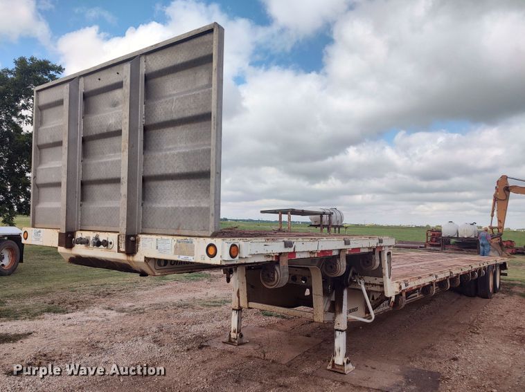 image for item LK9096 2009 Trail King TK70  drop deck trailer